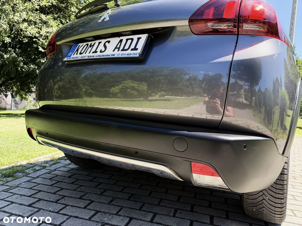 Peugeot 2008 PureTech 130 Stop&Start EAT6 Allure - 36