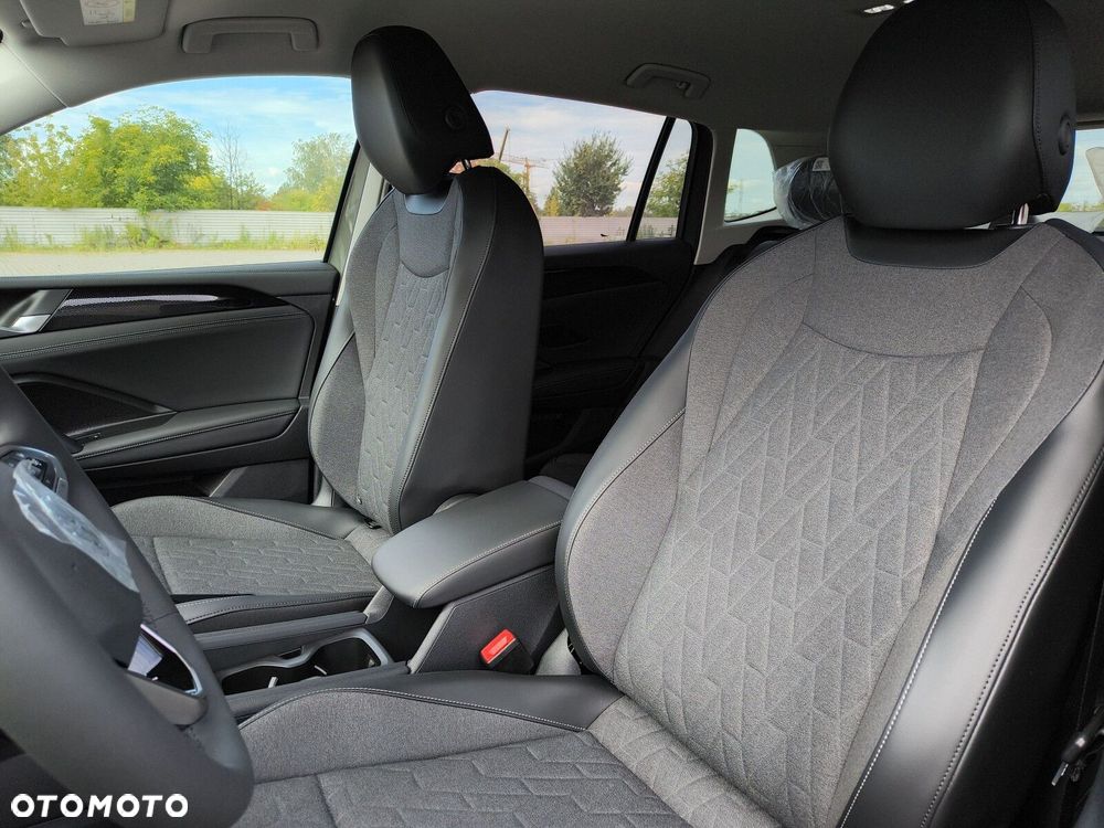 Volkswagen Tiguan 1.5 eTSI Life Plus DSG - 13