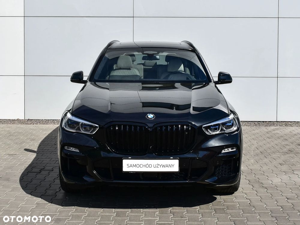 BMW X5 M50i - 6