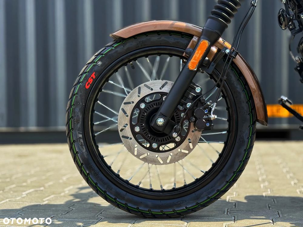 Junak M12 - 22