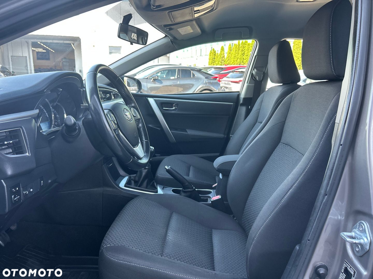 Toyota Corolla 1.6 Premium EU6 - 15