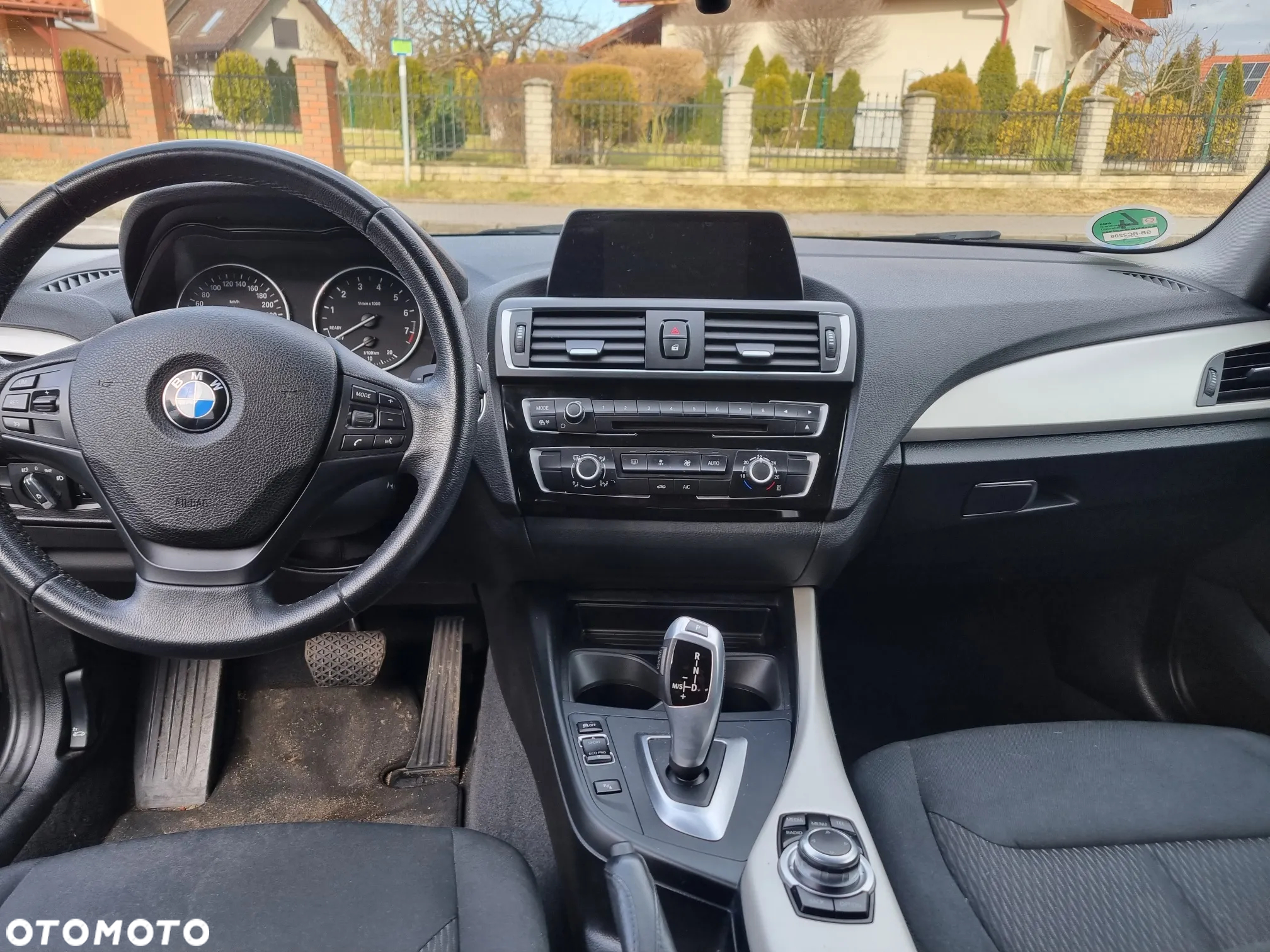BMW Seria 1 118i Advantage - 9