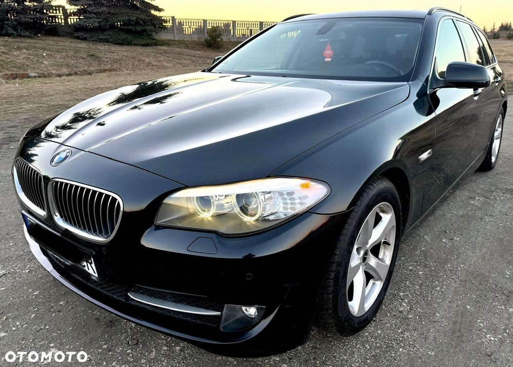 BMW Seria 5 520d Blue Performance - 3
