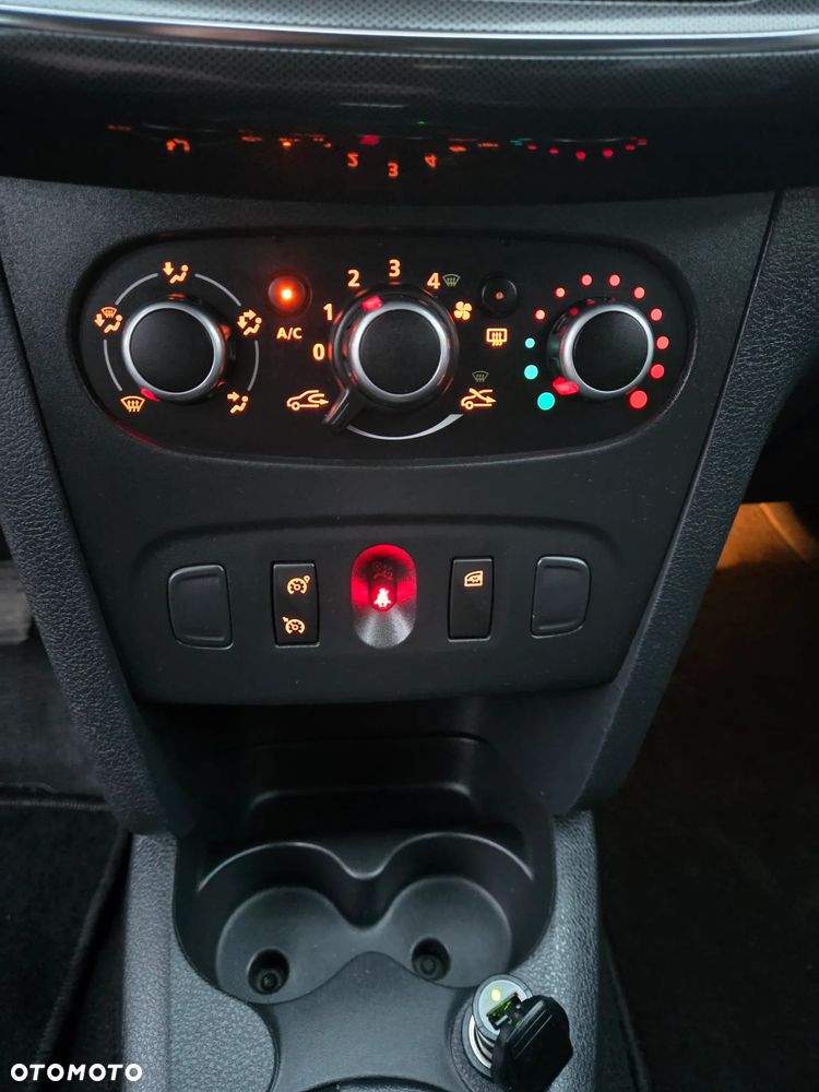 Dacia Sandero TCe 90 Easy-R S&S Comfort - 28