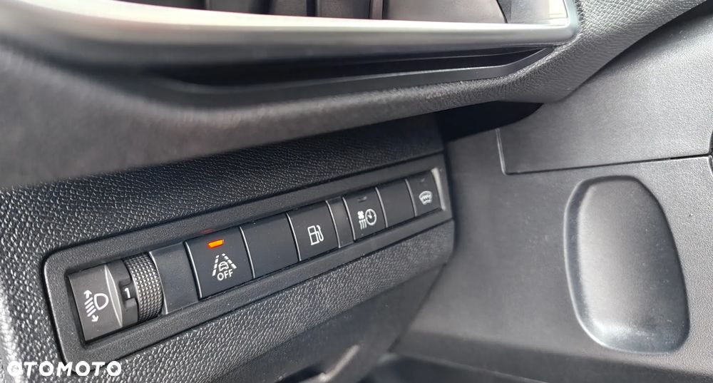 Peugeot 3008 - 18