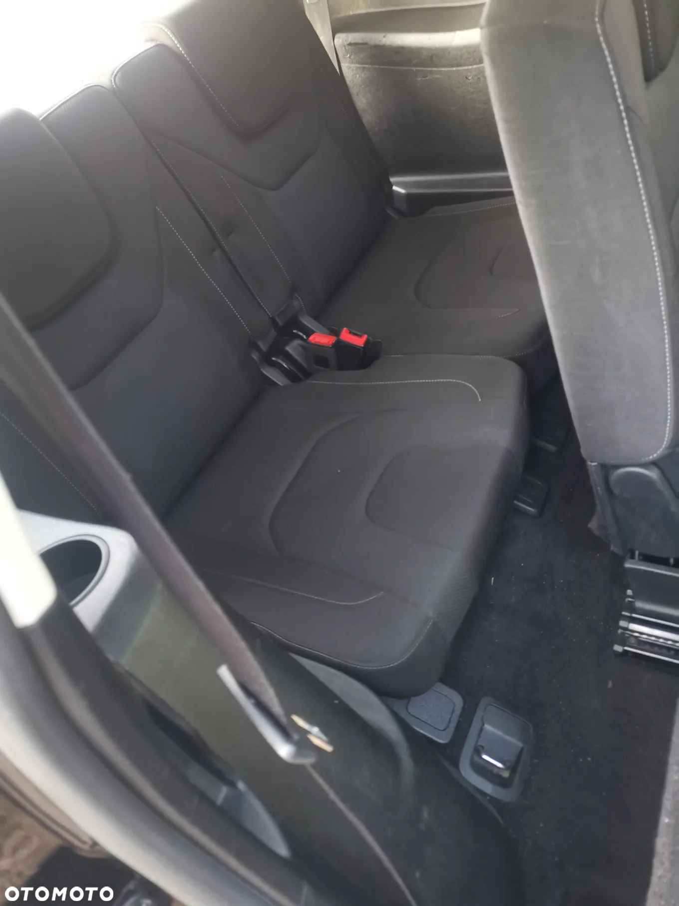Ford S-Max 2.0 EcoBlue Titanium - 20
