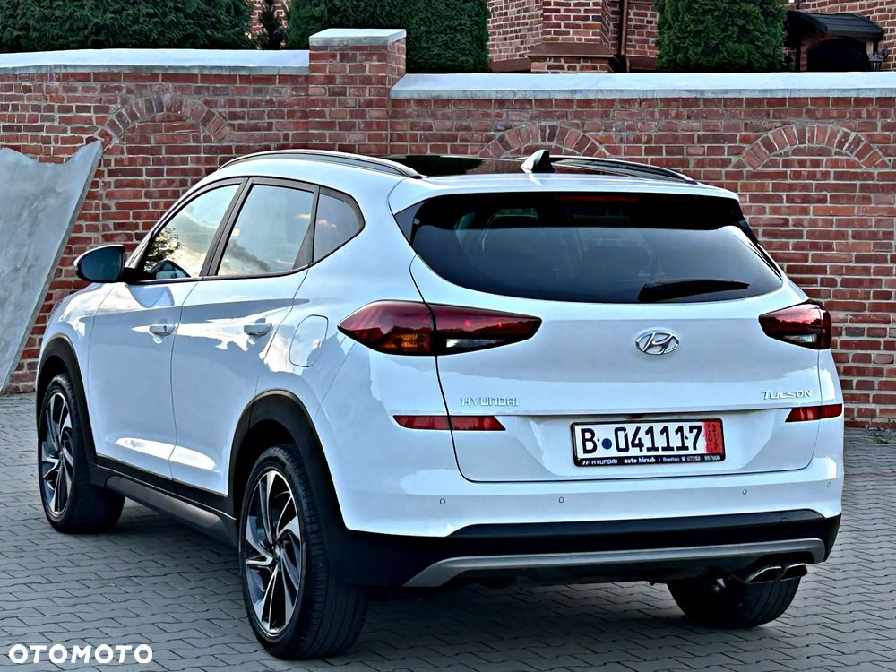 Hyundai Tucson 1.6 T-GDI Comfort 2WD - 24