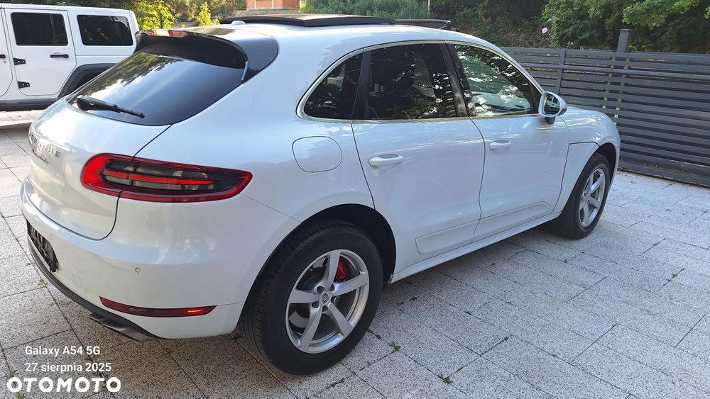 Porsche Macan Turbo - 12