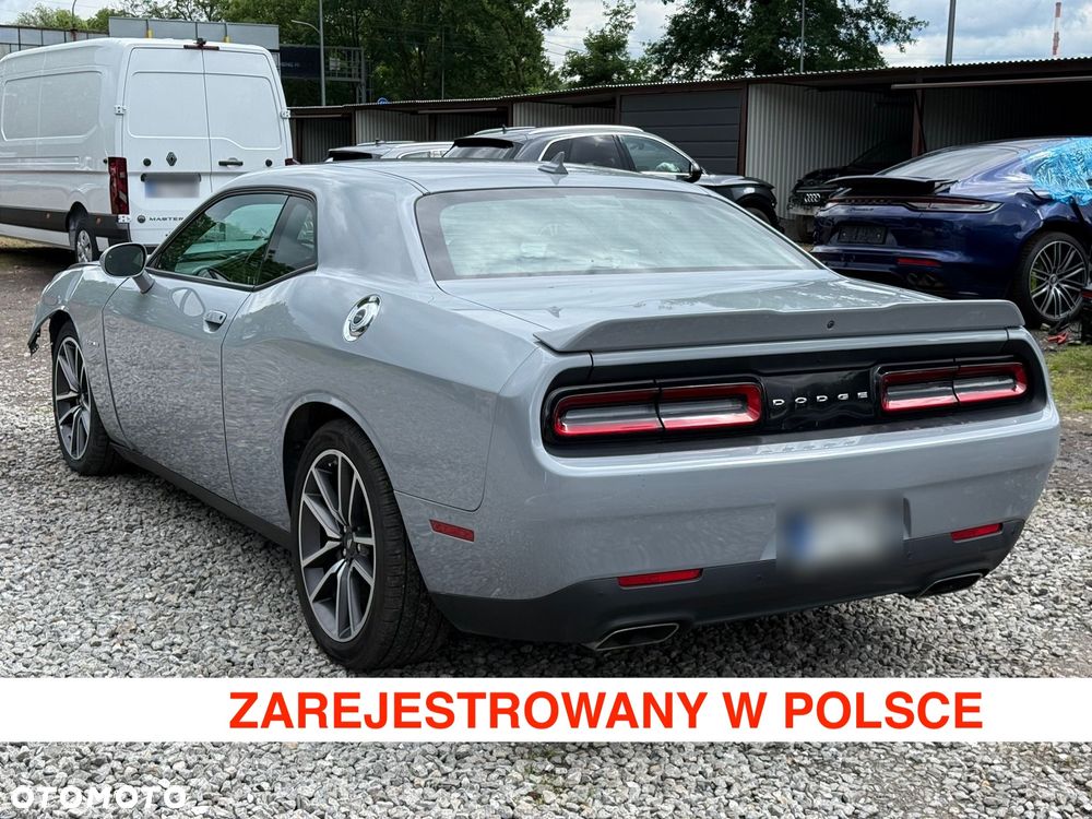Dodge Challenger 5.7 R/T - 1