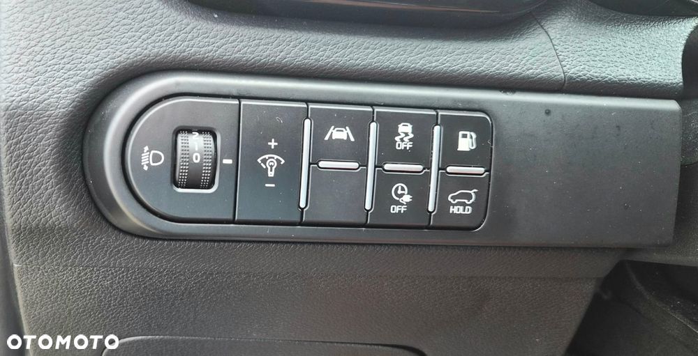 Kia XCeed - 36