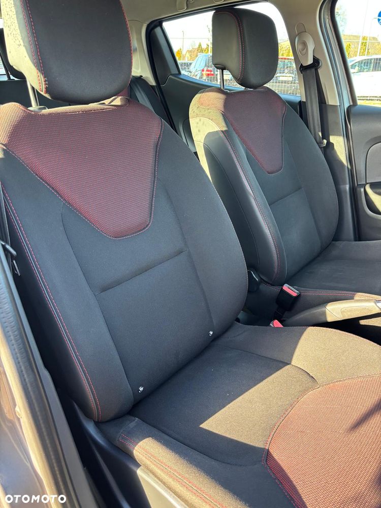 Renault Clio TCe 90 Dynamique - 11