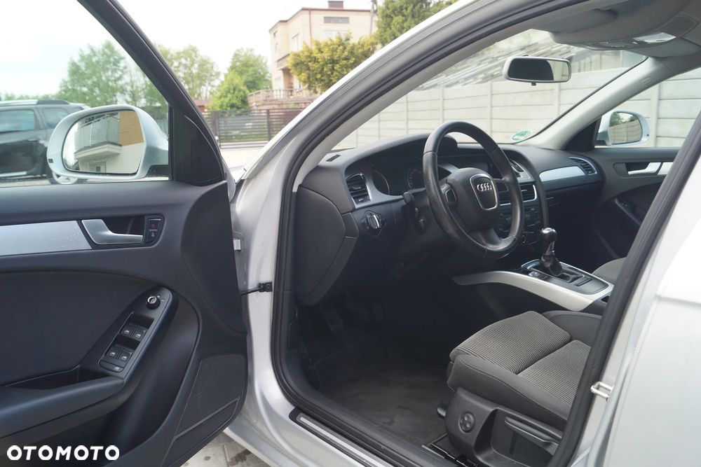 Audi A4 Avant 2.0 TDI DPF Ambition - 15