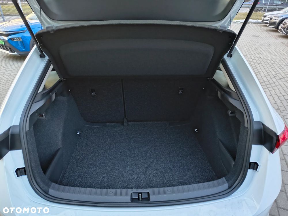 Skoda Scala 1.0 TSI Selection DSG - 12