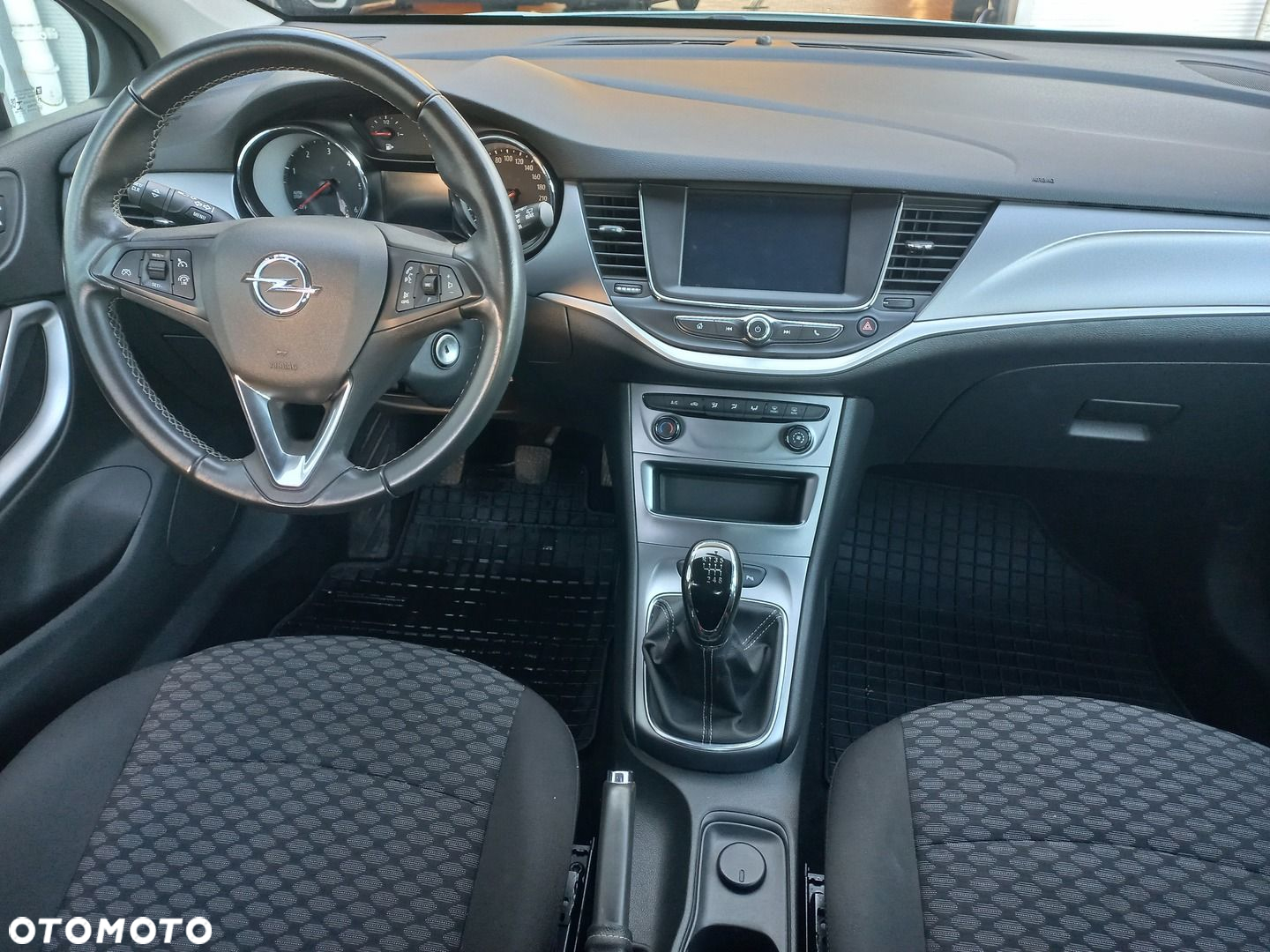 Opel Astra V 1.6 CDTI Enjoy S&S - 11