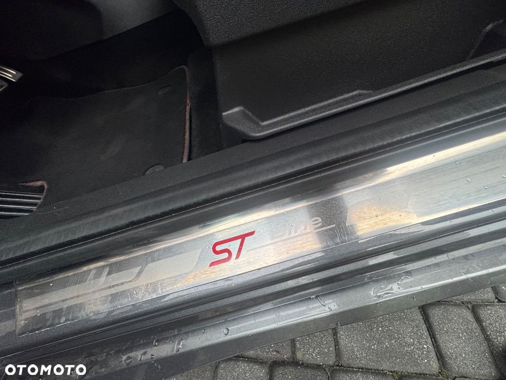 Ford Kuga 2.0 EcoBoost AWD ST-Line ASS - 16