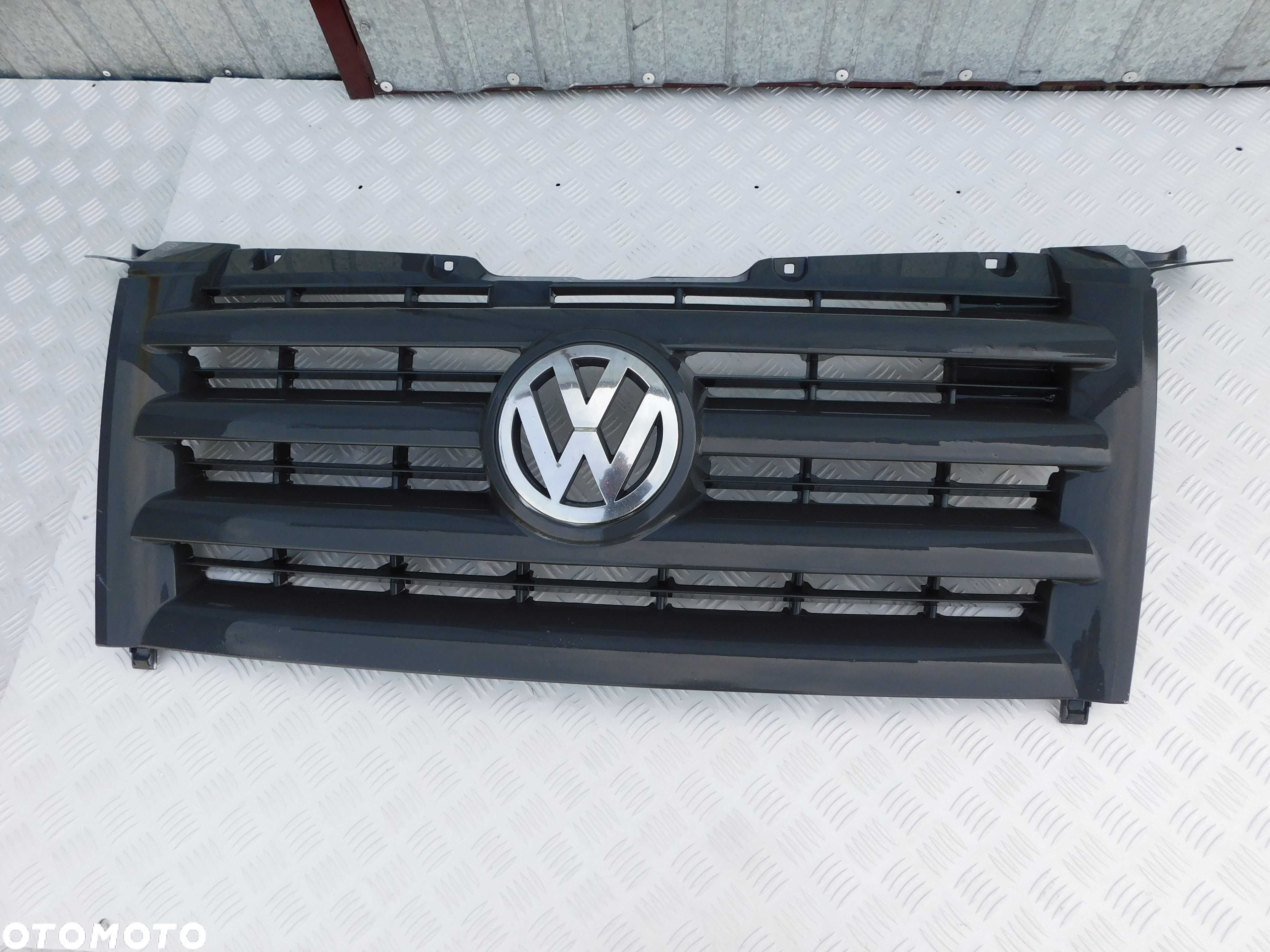 VW Crafter atrapa grill przód kompletny oryginał ŁADNY - 1