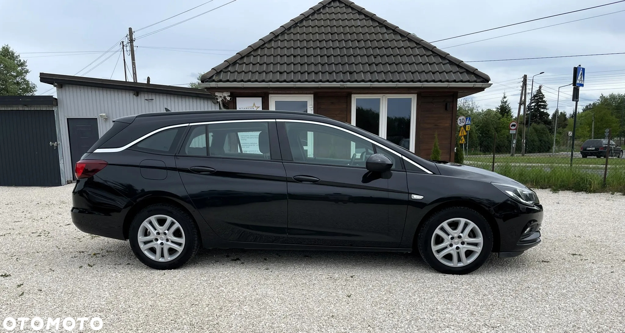Opel Astra V 1.4 T Enjoy - 4