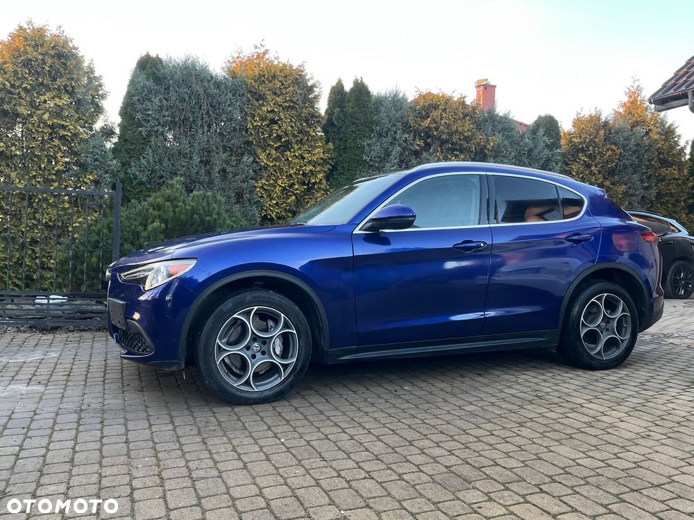 Alfa Romeo Stelvio 2.0 Turbo 16V AT8-Q4 Sprint - 16