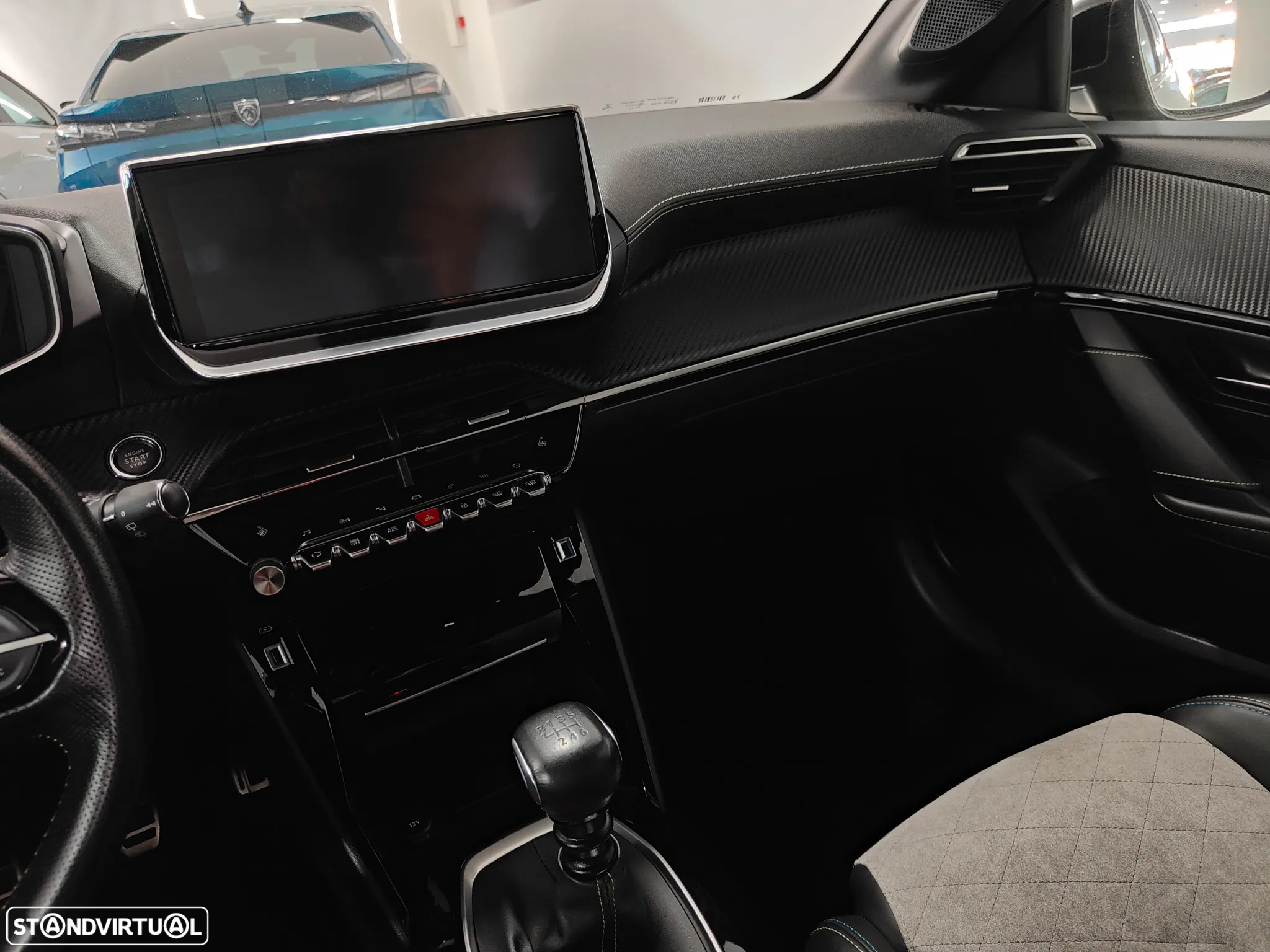 Peugeot 208 1.2 PureTech GT Line - 40