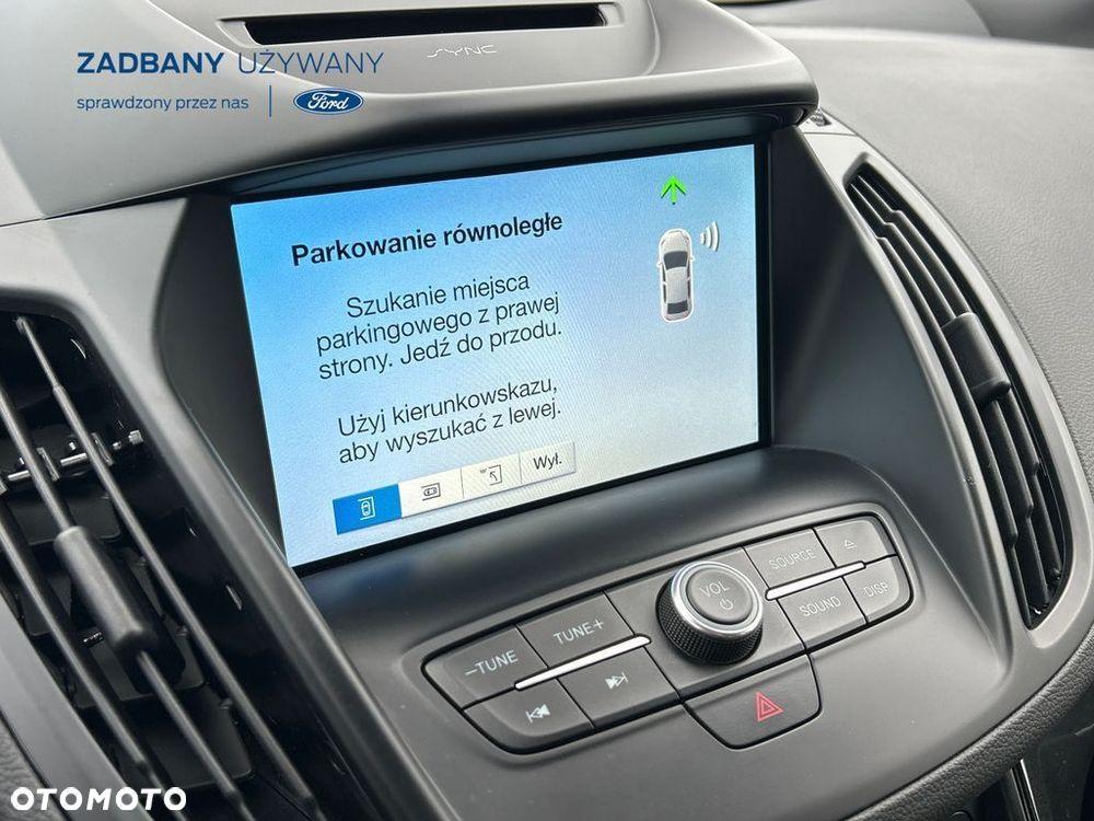 Ford Kuga - 24