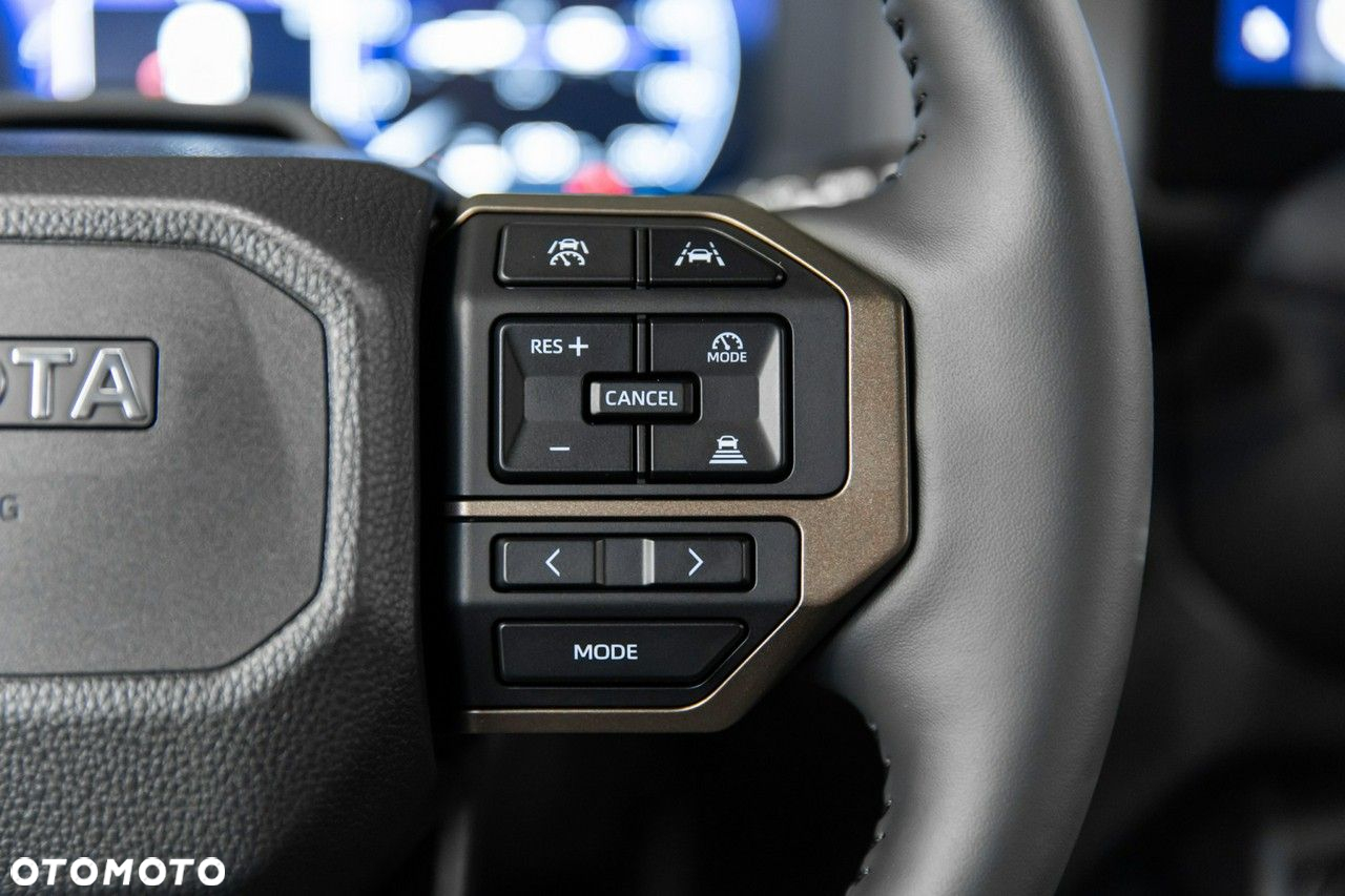 Toyota Land Cruiser LC 2.8 D-4D Executive - 26