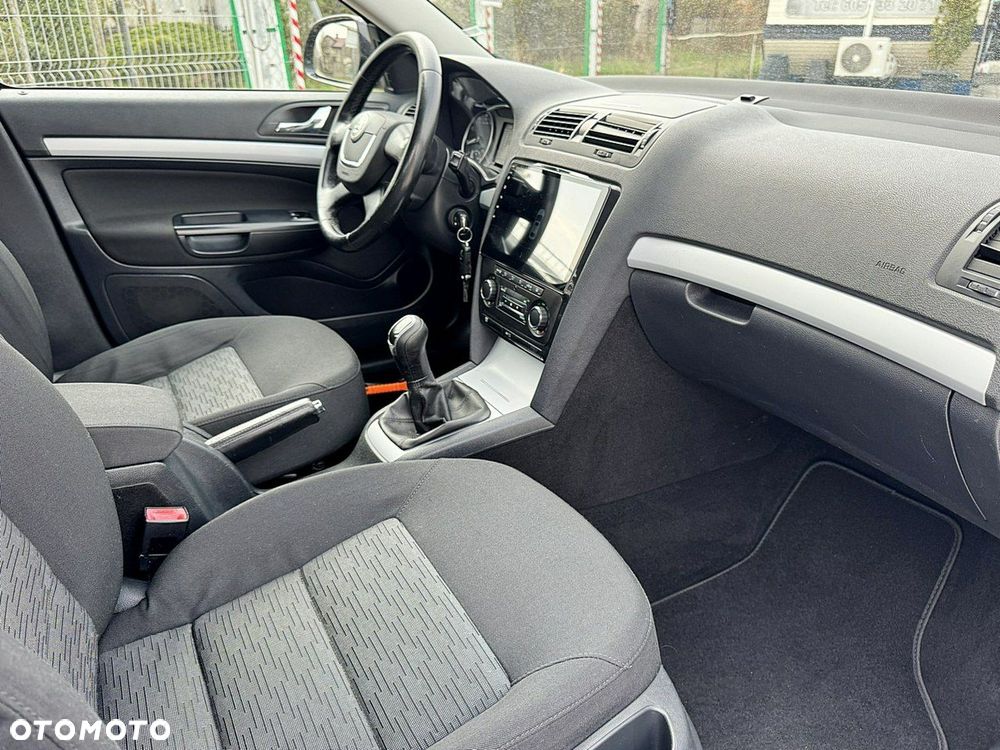Skoda Octavia - 12