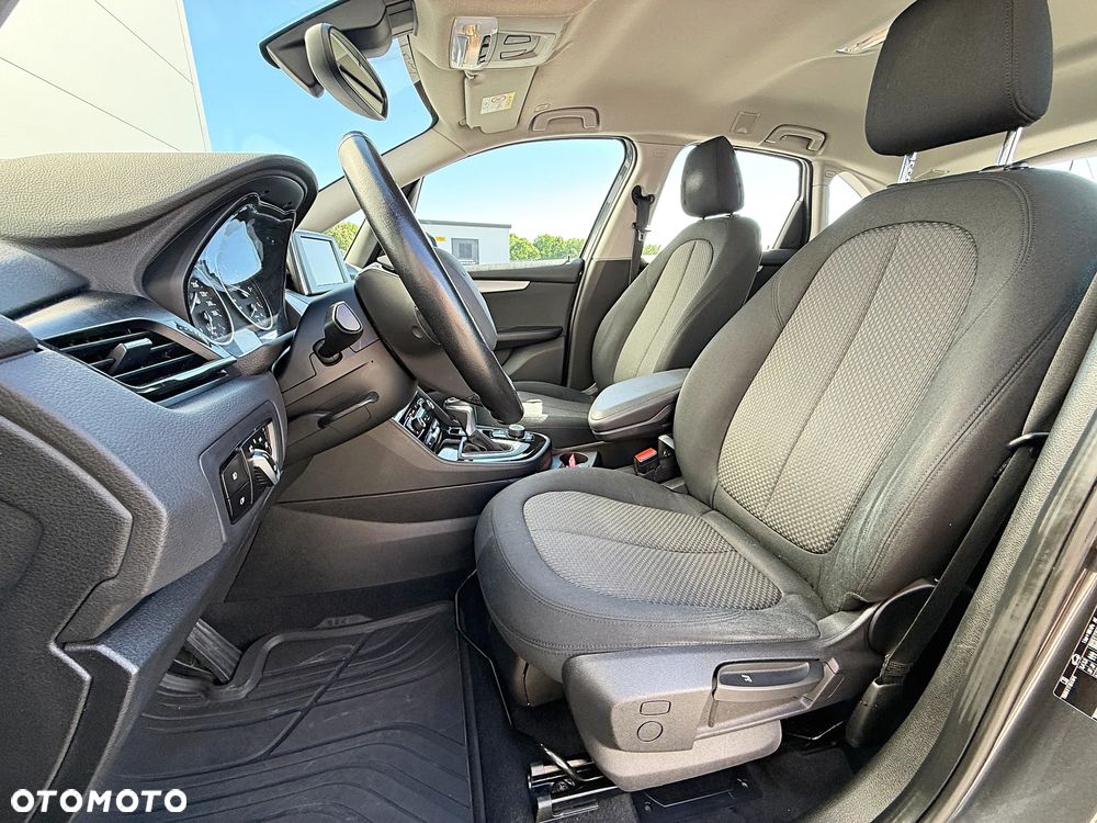 BMW Seria 2 216d Luxury Line - 19
