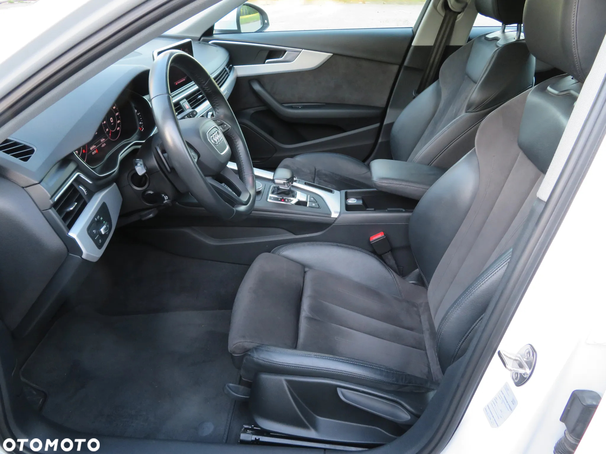Audi A4 40 TDI Quattro S tronic - 11