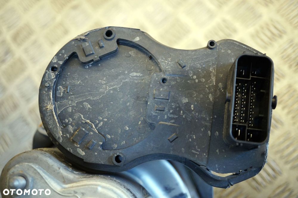 SERWO HAMULCOWE YARIS CROSS 47210-0D010 TOYOTA 2020- - 10