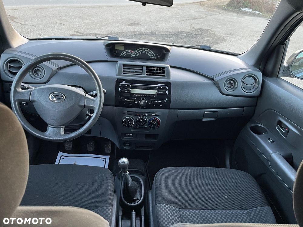 Daihatsu Materia 1.5 WhiteX - 20