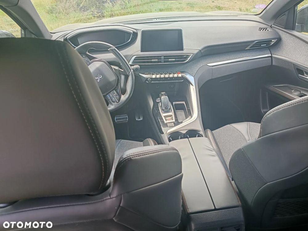 Peugeot 3008 - 12