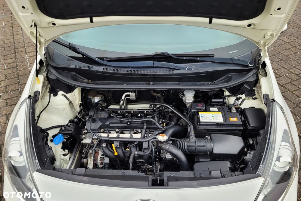 Kia Rio 1.2 Business Line - 30