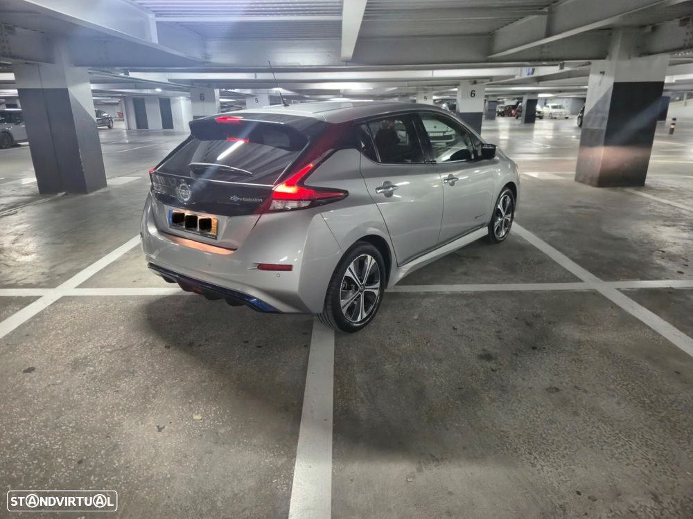 Nissan Leaf N-Connecta - 2