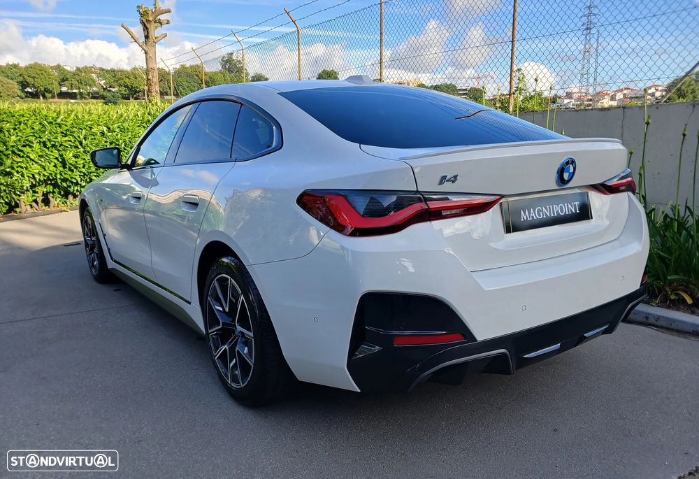 BMW i4 eDrive35 Pack Desportivo M - 2