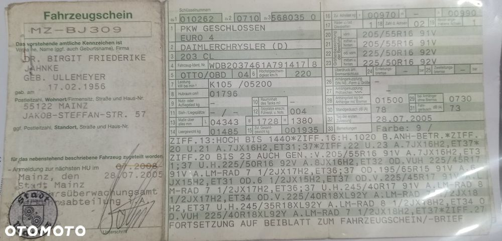 Mercedes-Benz Klasa C 180 Kompressor Automatik Sport Edition - 31