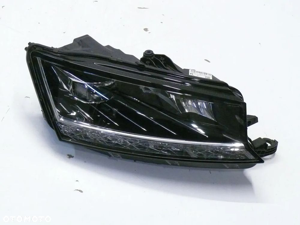 LAMPA PRZEDNIA PRAWA SKODA FABIA III 2018 LIFT LED FULL - 1