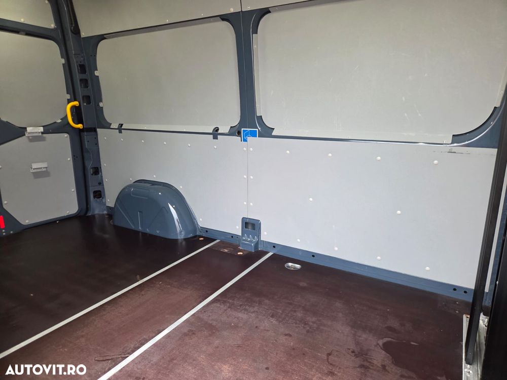 Mercedes-Benz New Sprinter L3H2 - 15