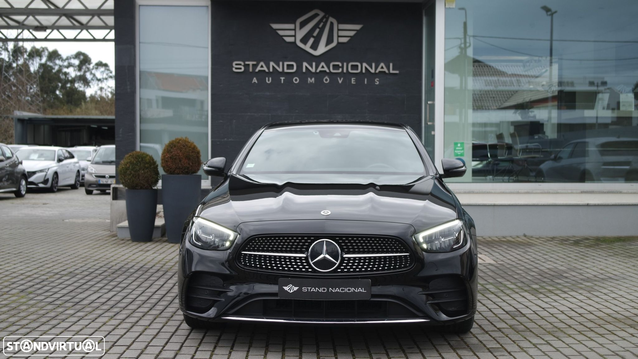 Mercedes-Benz E 220 d AMG Line - 3