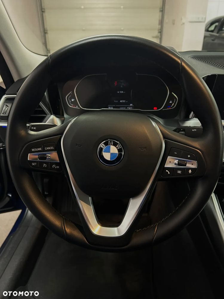 BMW Seria 3 318i Sport Line - 6