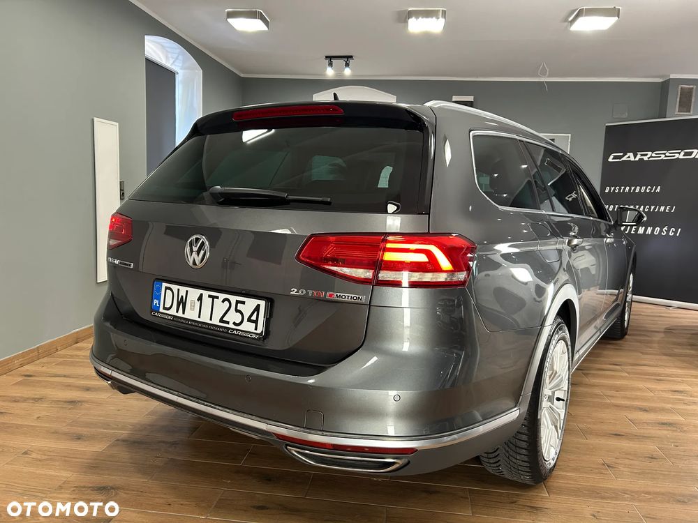 Volkswagen Passat - 28