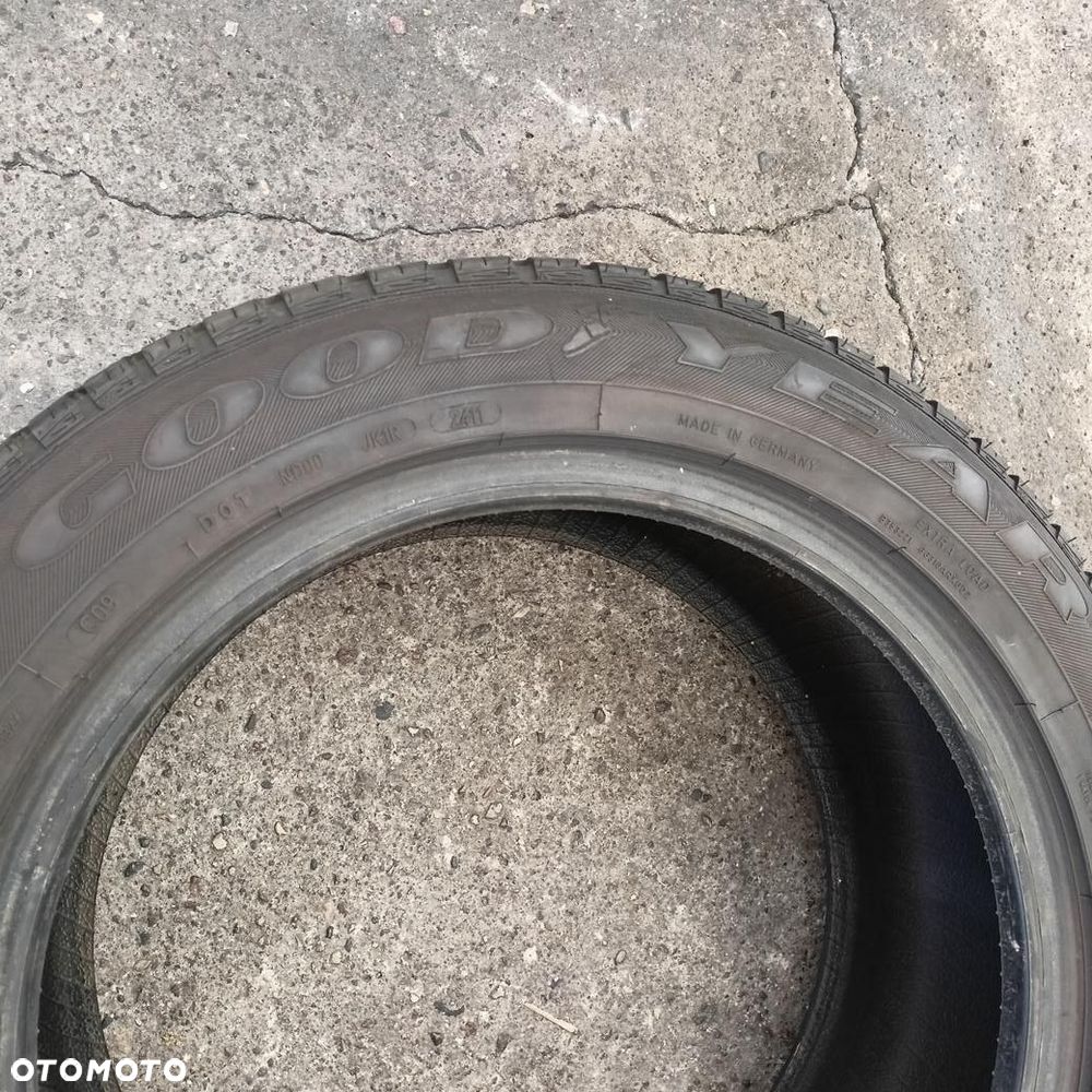 Opona 225/55/17 Goodyear Vector 4Seasons (F6007) - 2