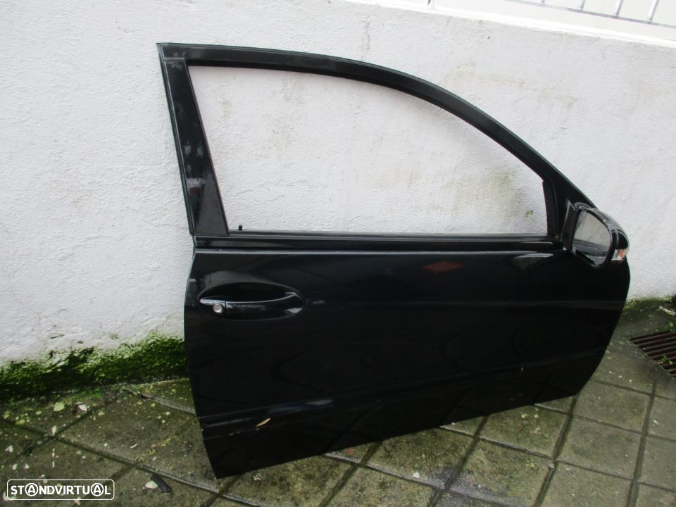 porta Mercedes W203 Coupé Classe C frente direito - 2