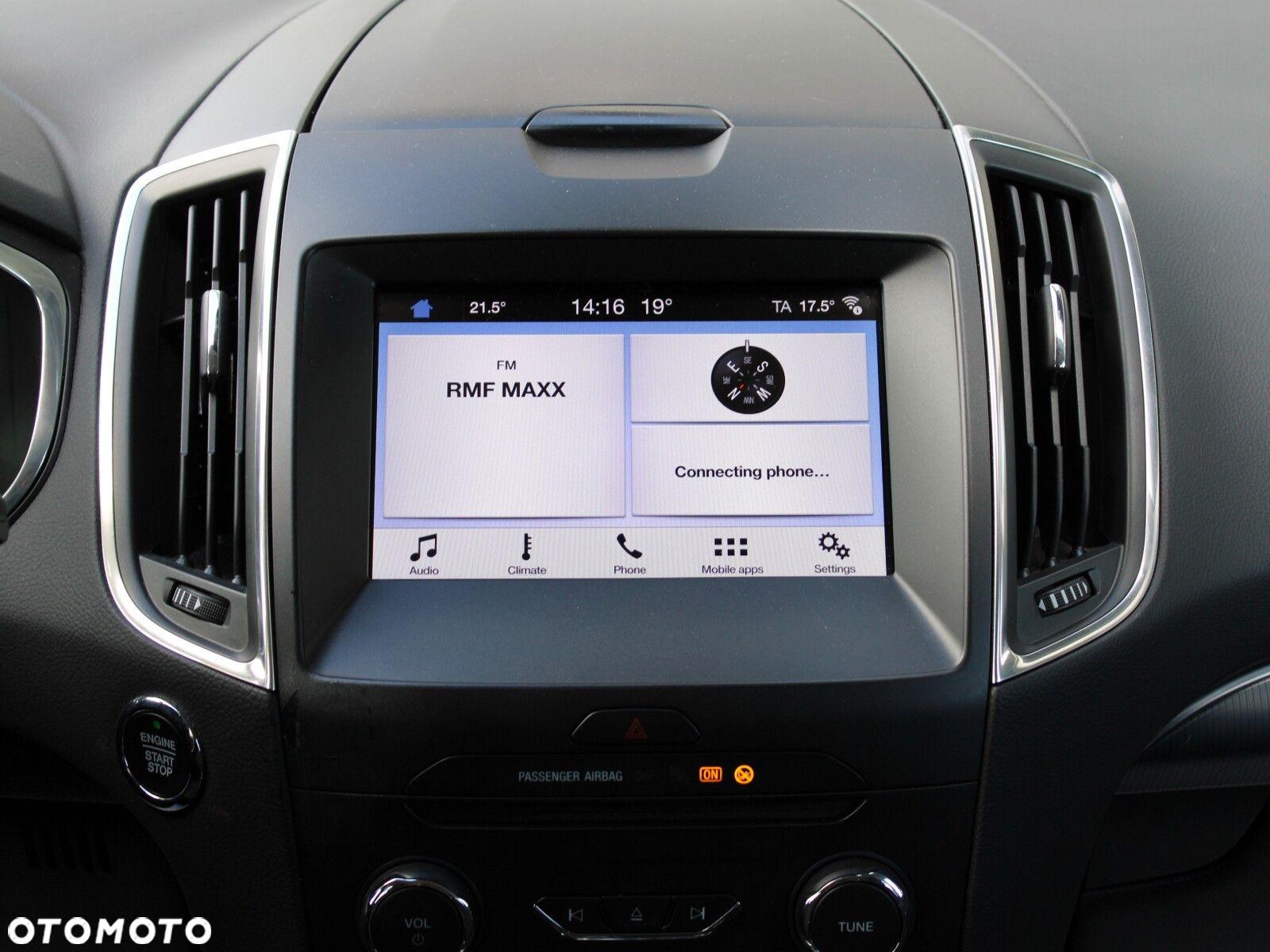 Ford S-Max - 18