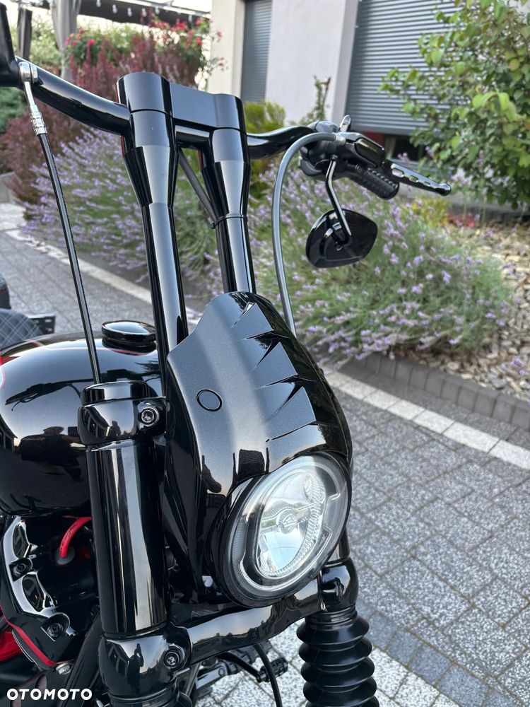 Harley-Davidson Softail Street Bob - 15