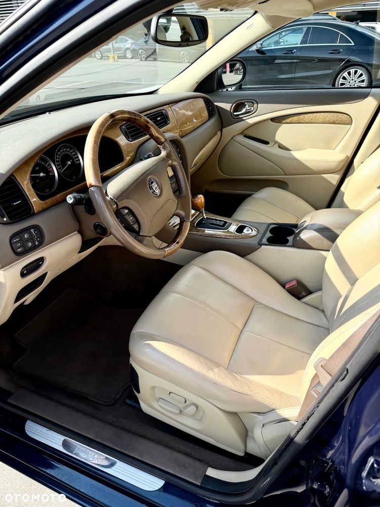 Jaguar S-Type 2.7 V6 D Executive - 12