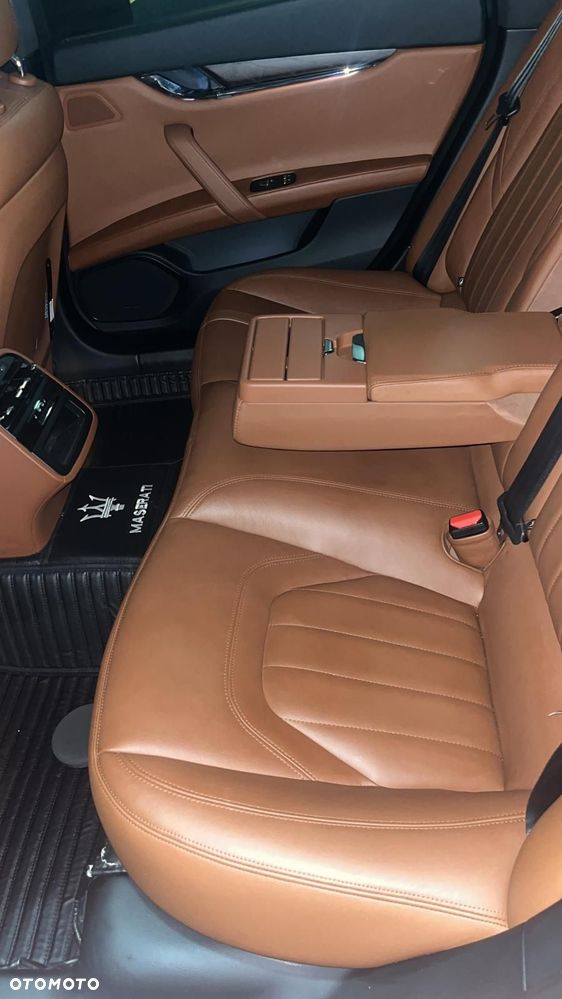 Maserati Quattroporte S Q4 - 16