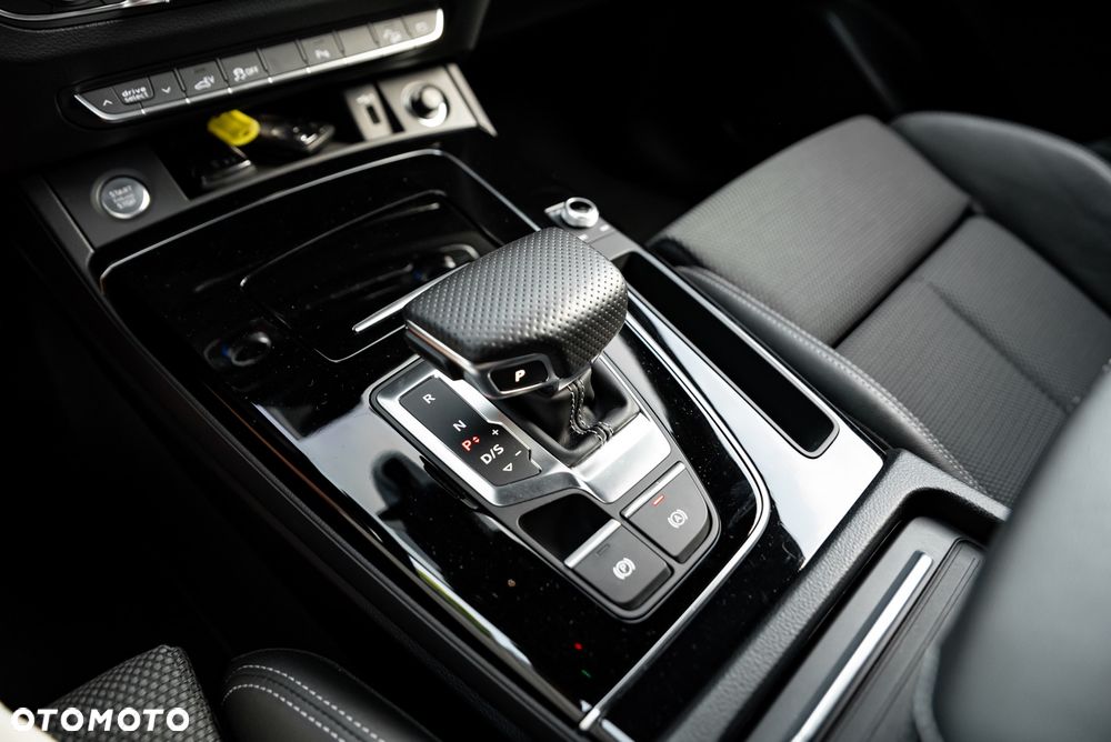 Audi Q5 Sportback 50 TFSIe quattro S tronic S line - 37