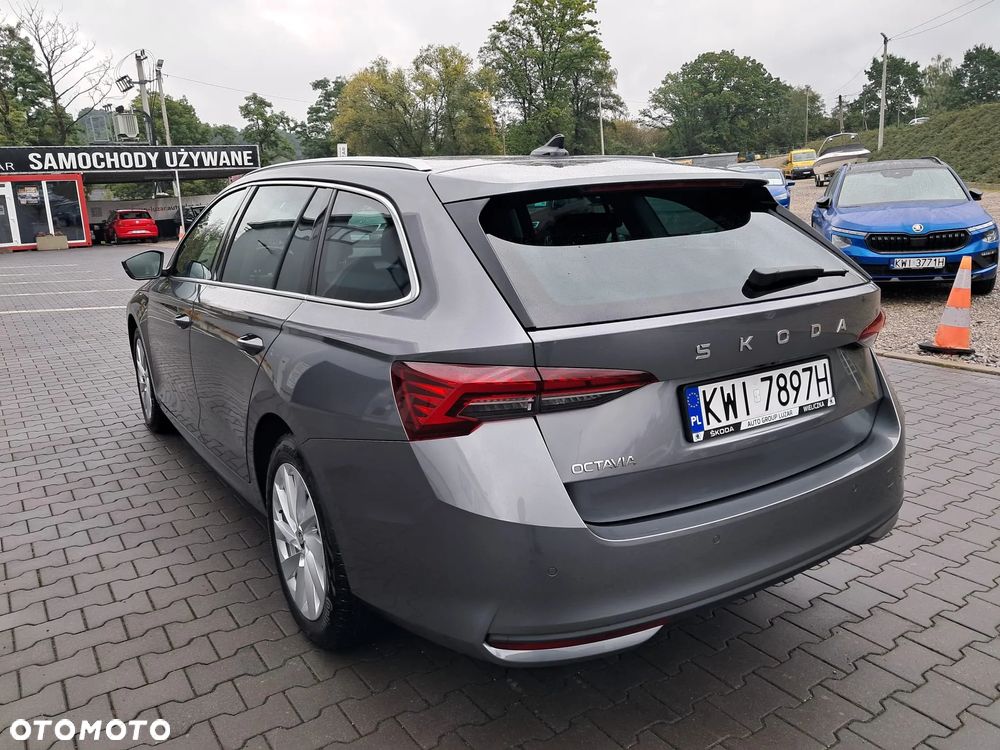 Skoda Octavia 1.5 TSI mHEV Selection DSG - 4
