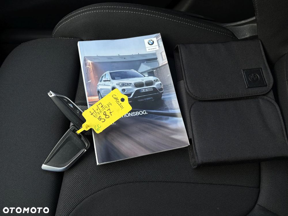 BMW X1 sDrive20i Advantage - 36