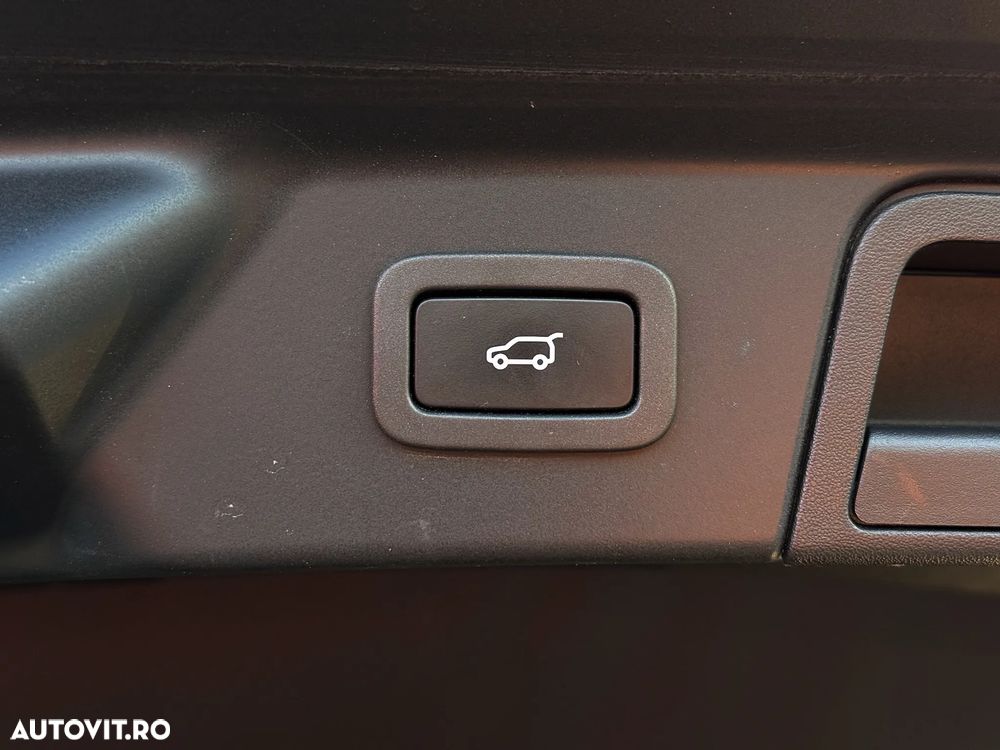 Land Rover Range Rover Velar 2.0 HSE - 38